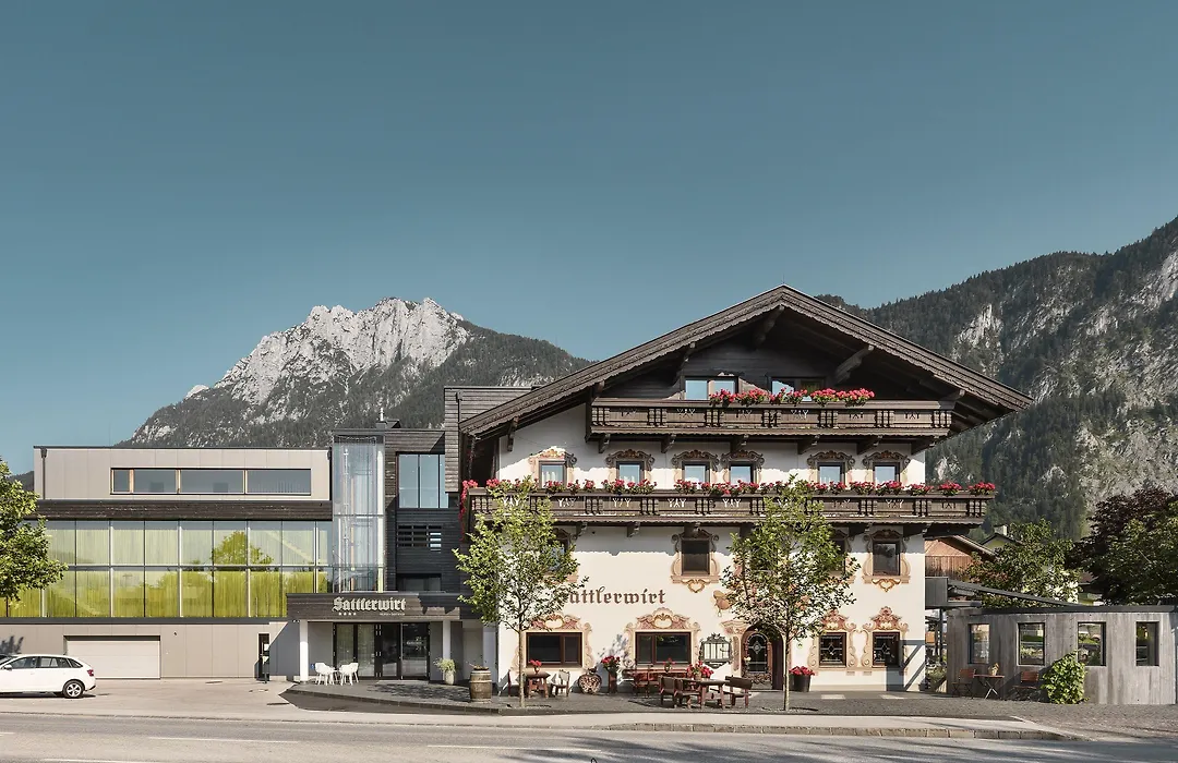 Hotel Wirtshaus Sattlerwirt-1