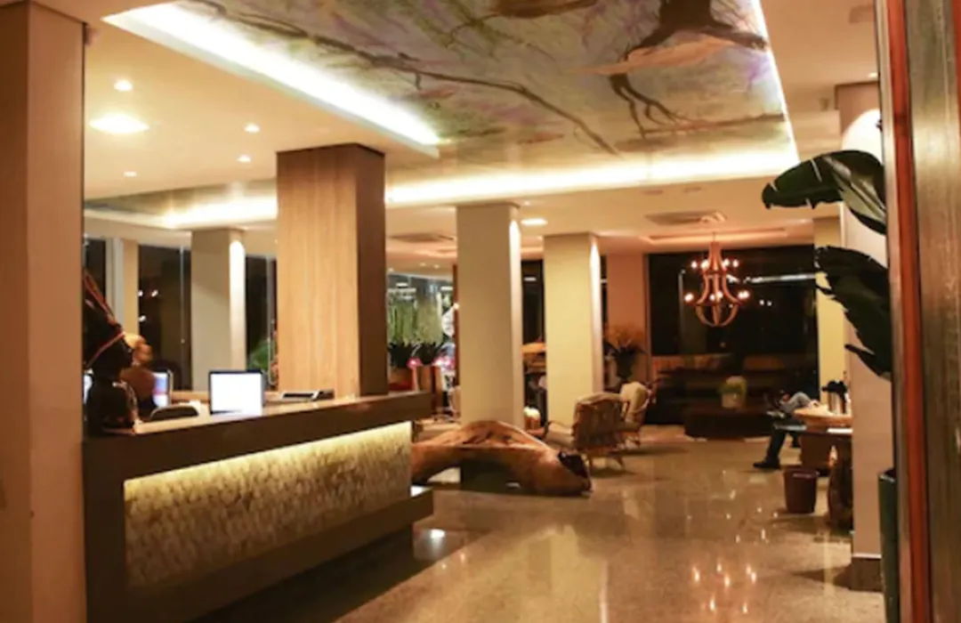 Amazon Plaza Hotel-1