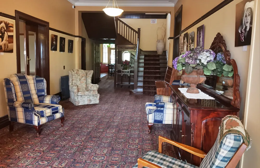 Grand View Hotel-1