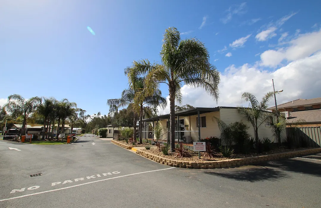 Big4 Moama Holiday Park-1