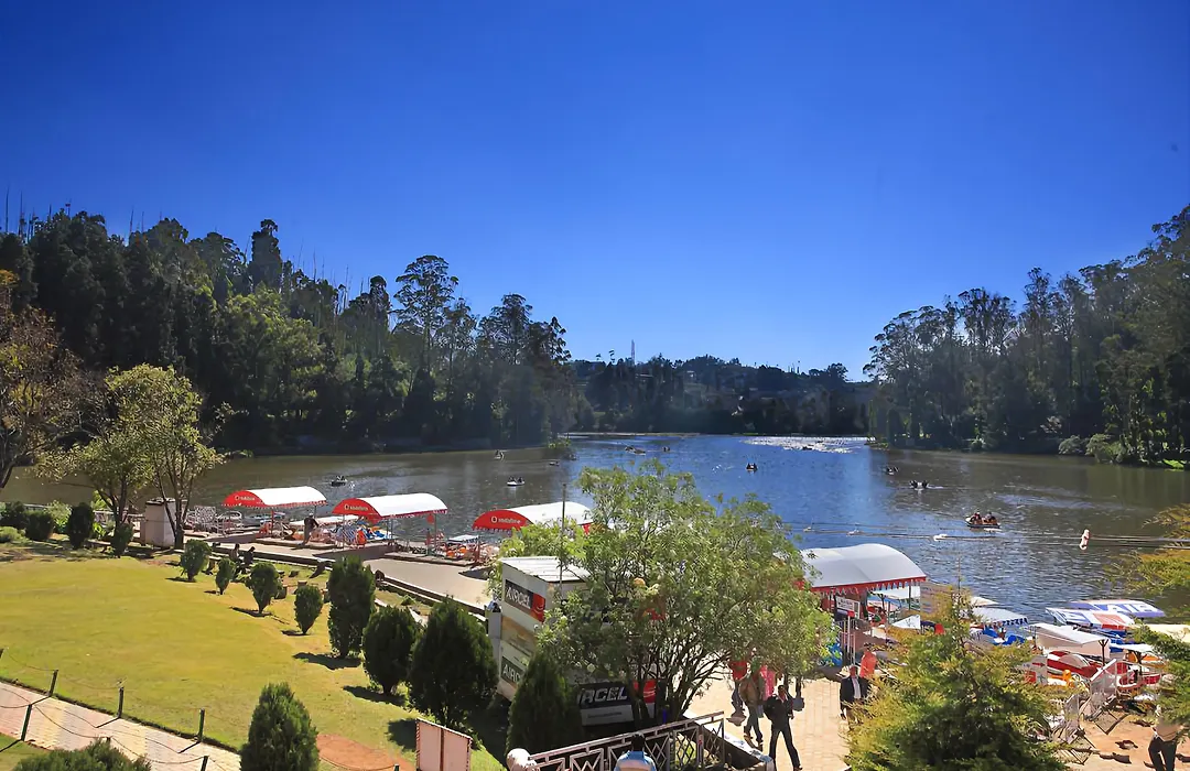 Hotel Lakeview-1