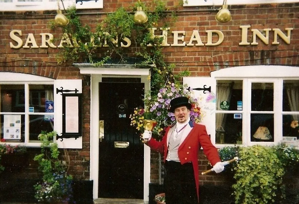 The Saracens Head-1