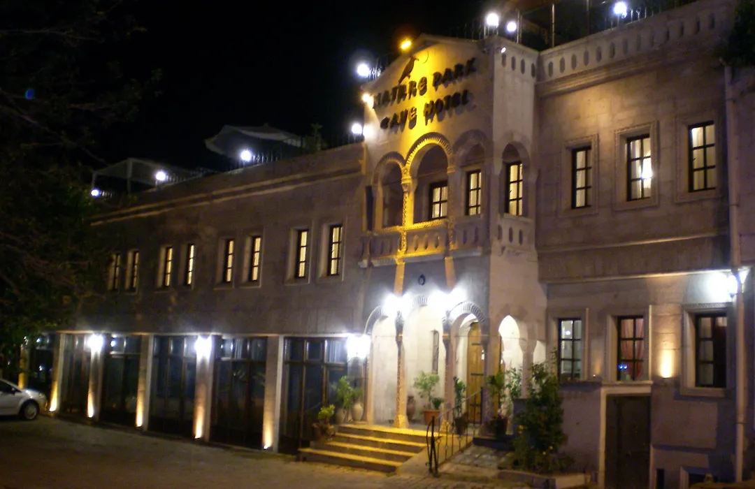 Nature Park Cave Hotel-1