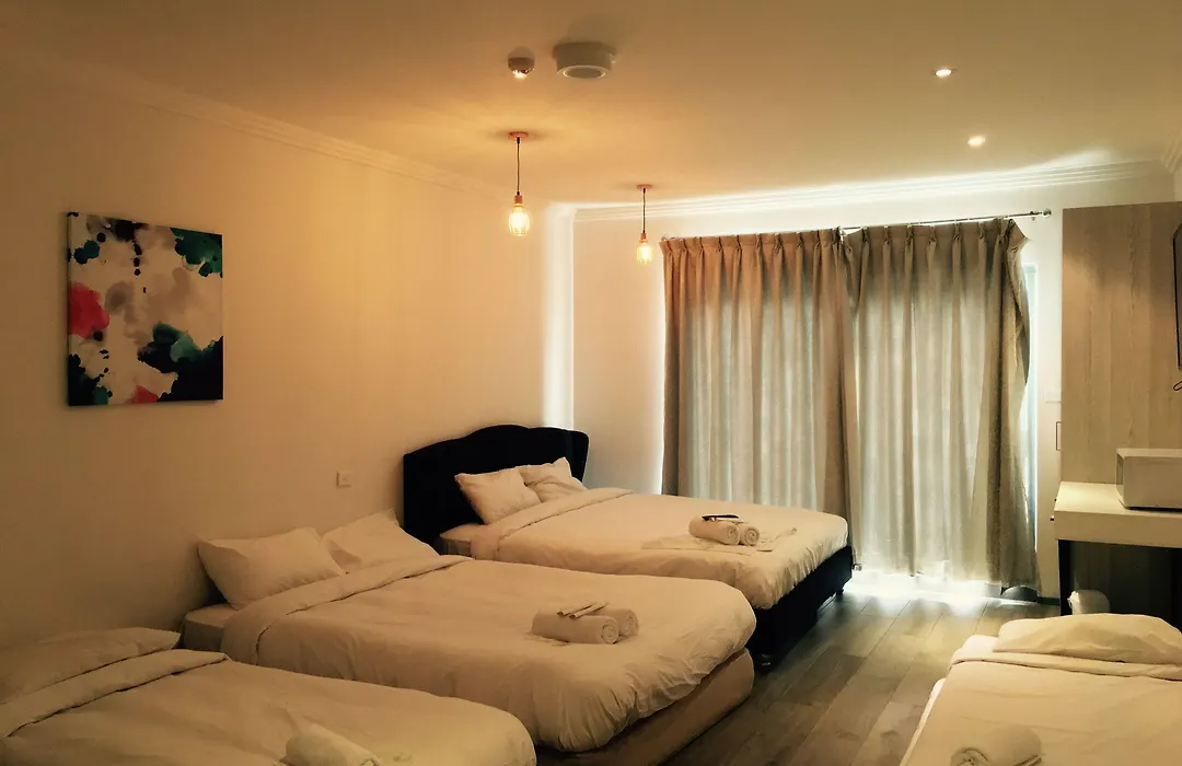 Sydney Riseon Hotel-1