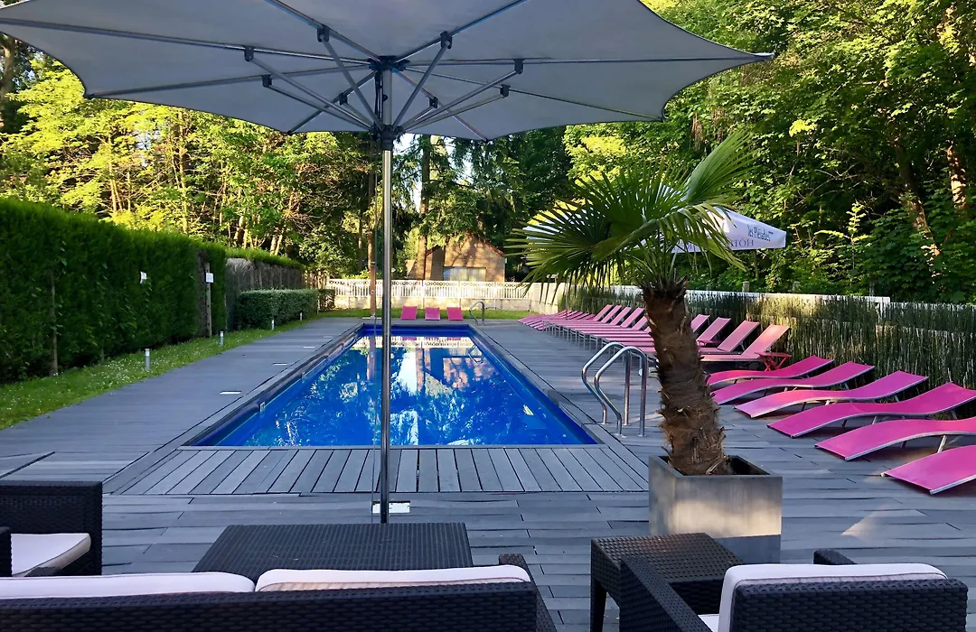 Les Pleiades Hôtel-Spa-Restaurant-1