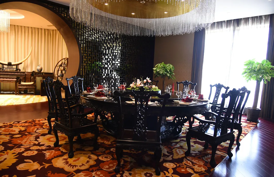Royal International Hotel Shanghai-1