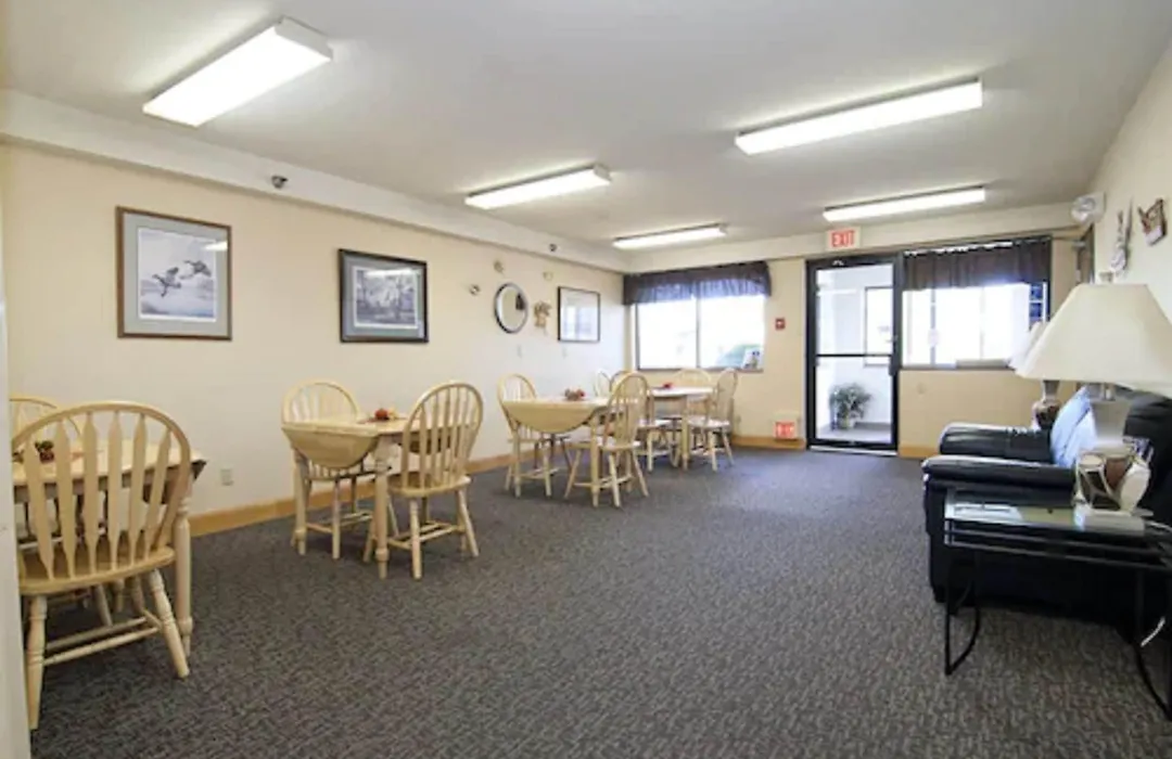 Americas Best Value Inn Zumbrota-1