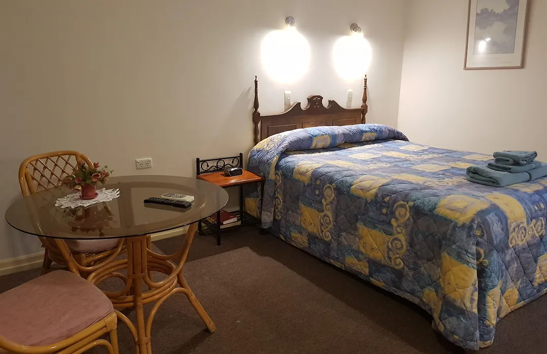 Cobb Inlander Motel-1