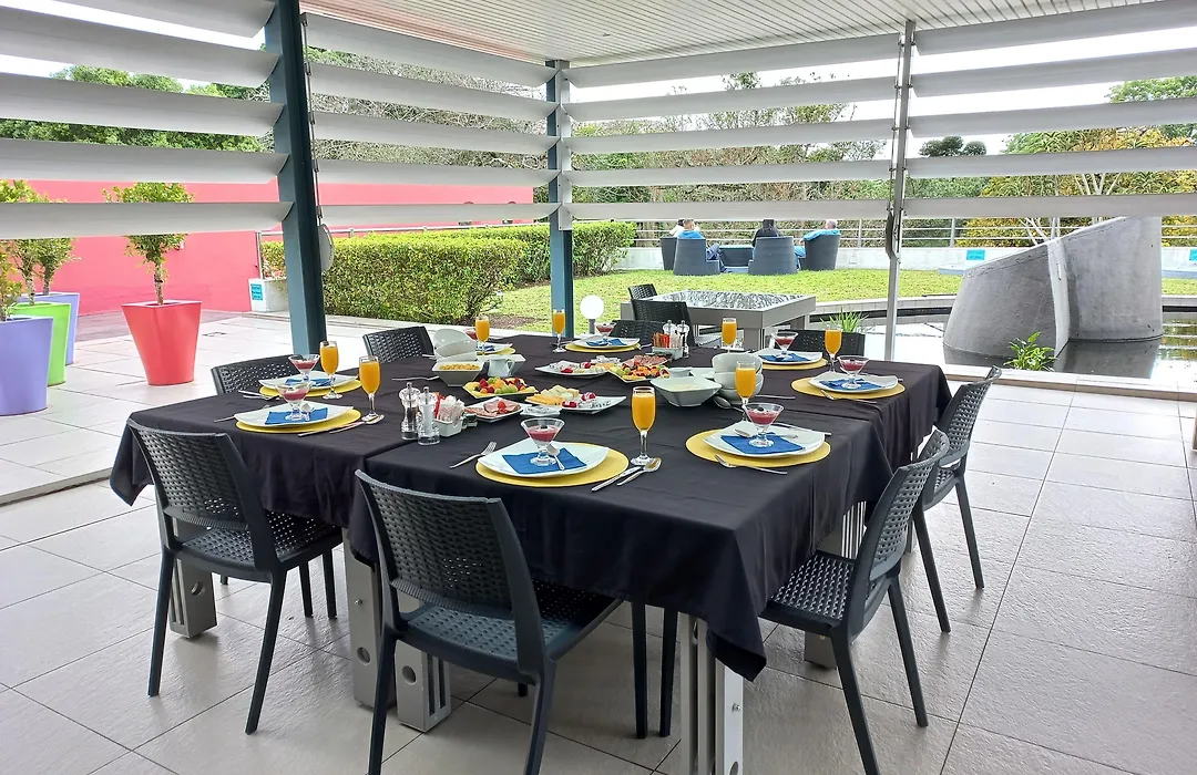 Serene-Estate Boutique Guesthouse-1