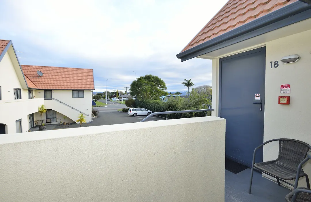 Bella Vista Gisborne-1