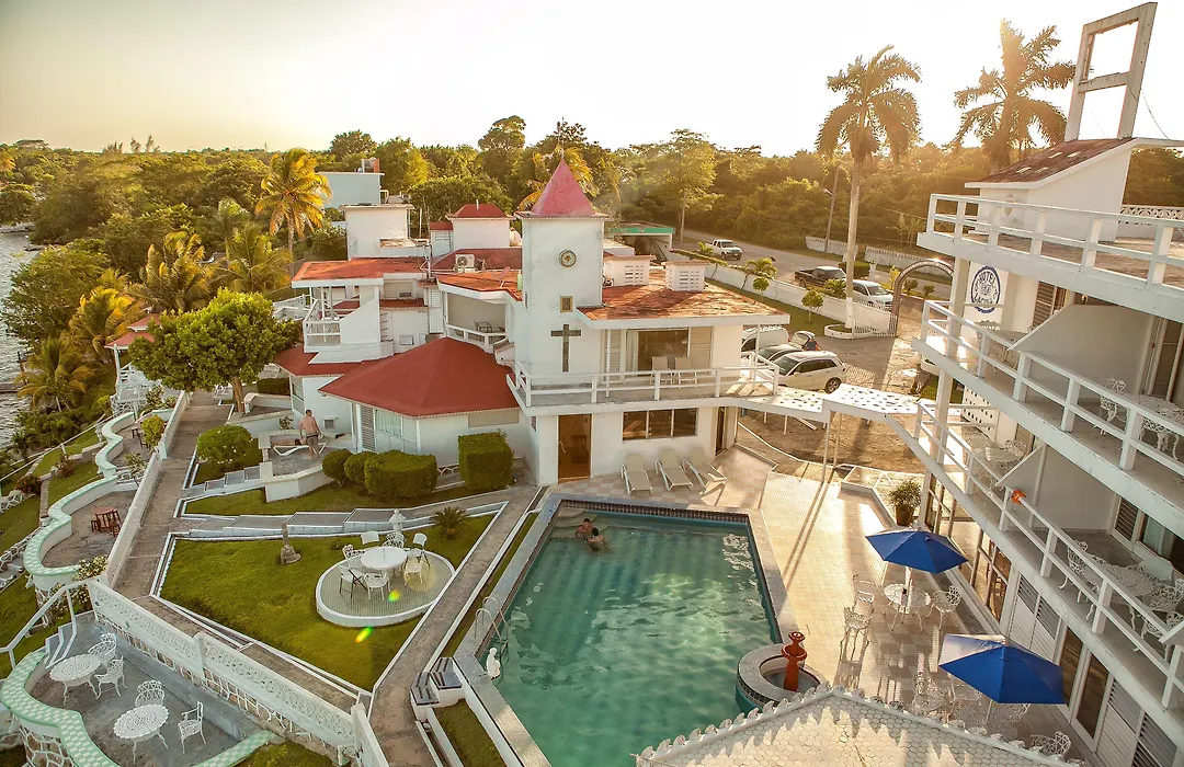 Hotel Laguna Bacalar-1
