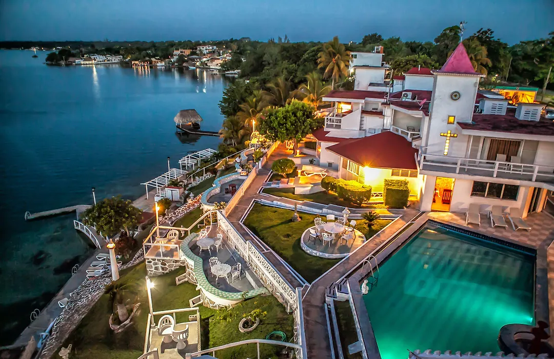 Hotel Laguna Bacalar-1