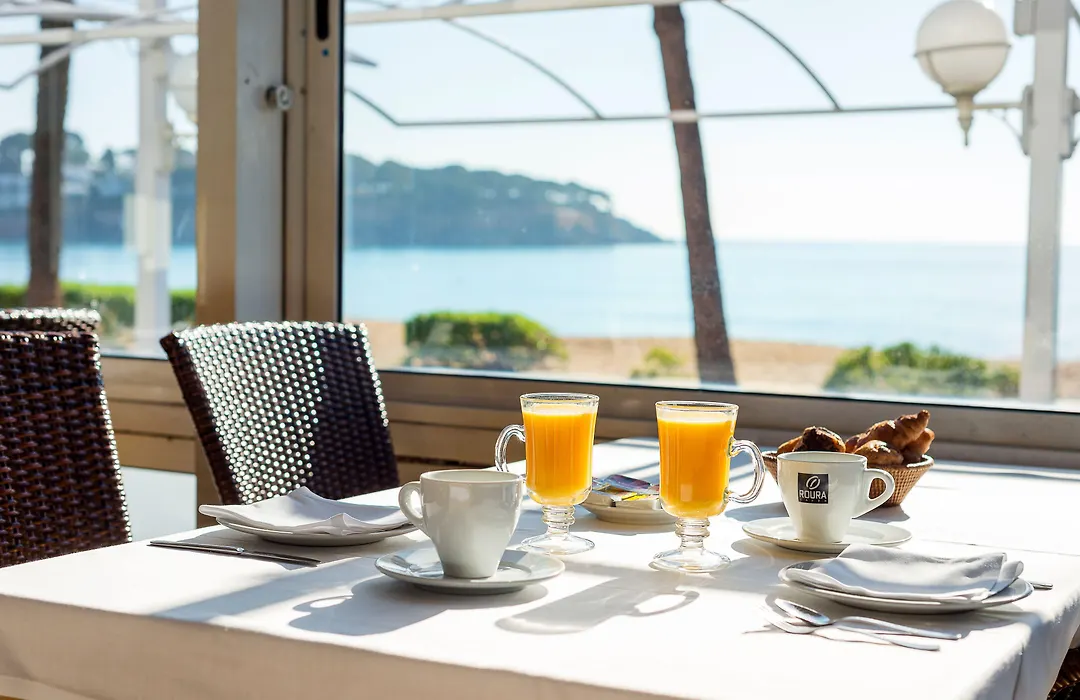 Hotel Restaurant Sant Pol-1