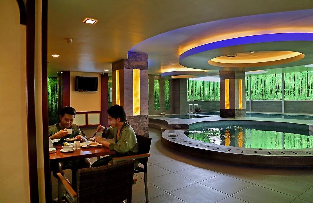 Gino Feruci Kebon Jati By Kagum Hotels-1