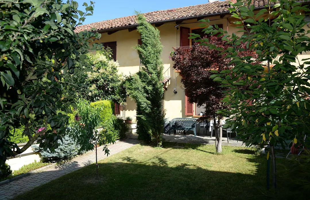 La Valle B&B Asti-1