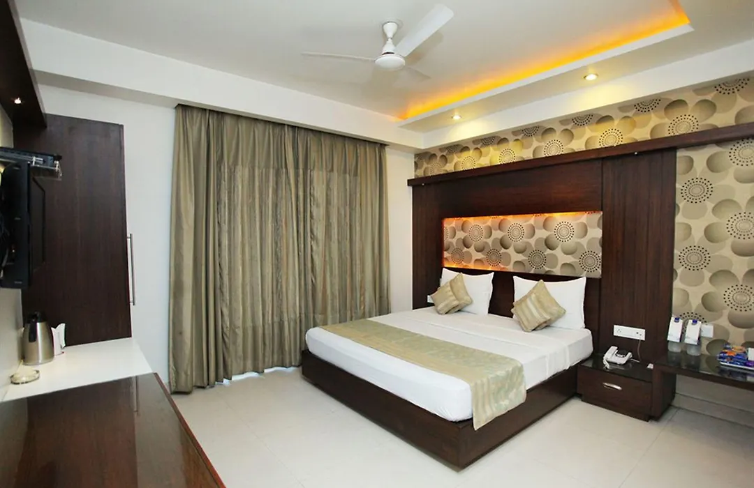 The Pearl Hotel-1