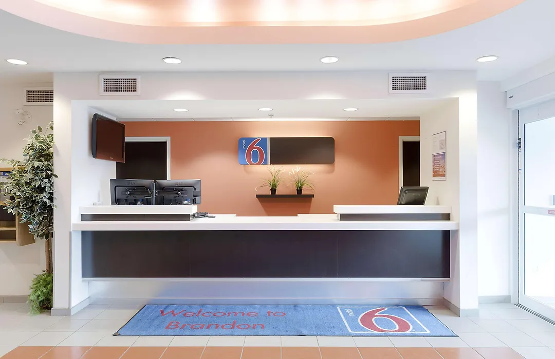 Motel 6-Brandon, Mb-1