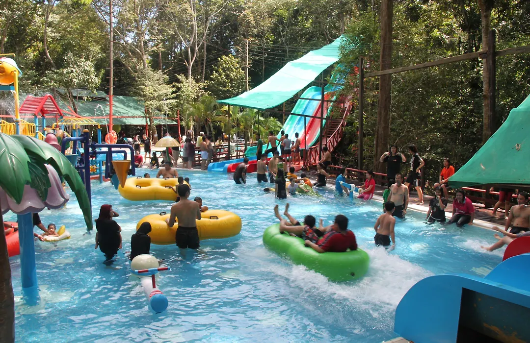 Borneo Tropical Rainforest Resort-1