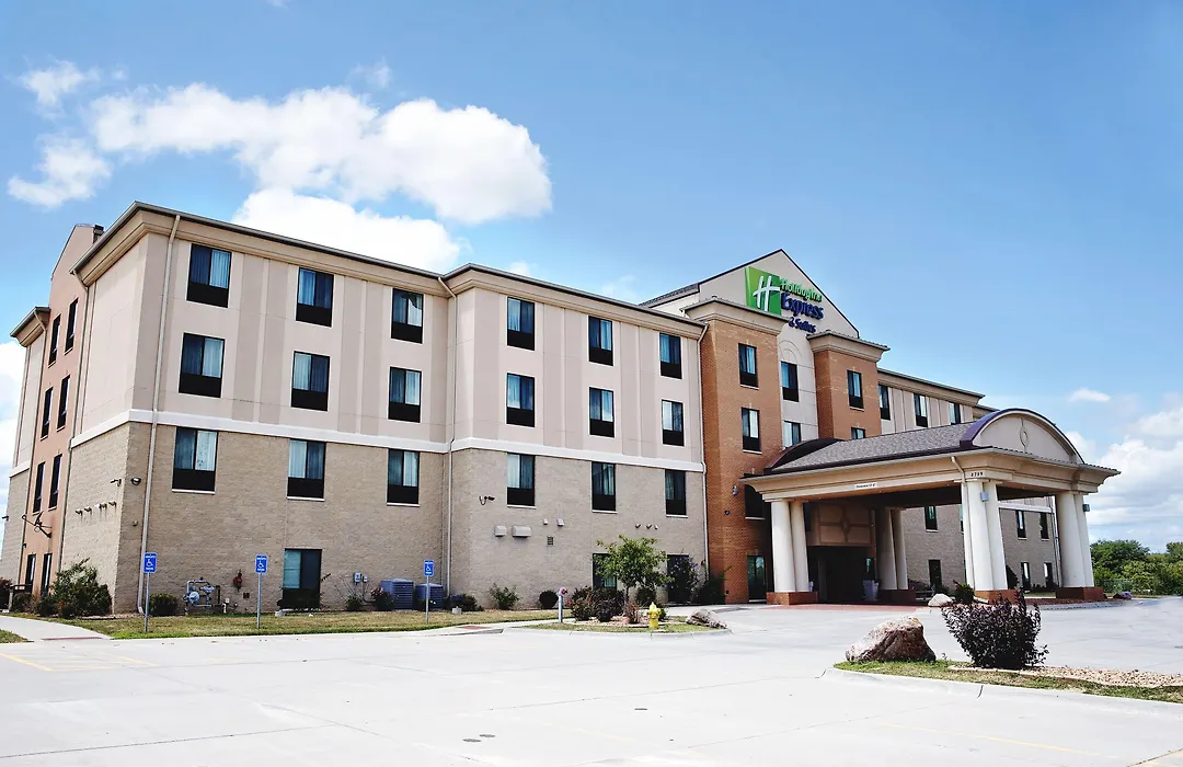 Holiday Inn Express And Suites Urbandale Des Moines By Ihg-1