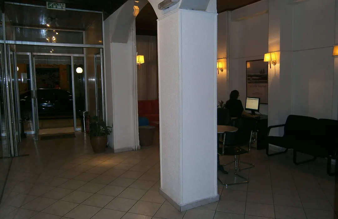 Sparta Team Hotel-1