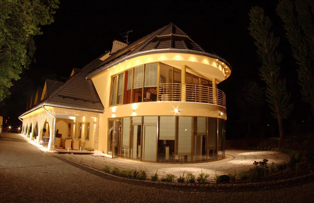 Hotel Sahara-1