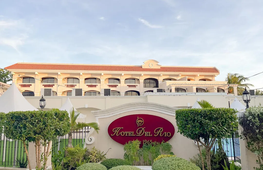 Hotel Del Rio-1