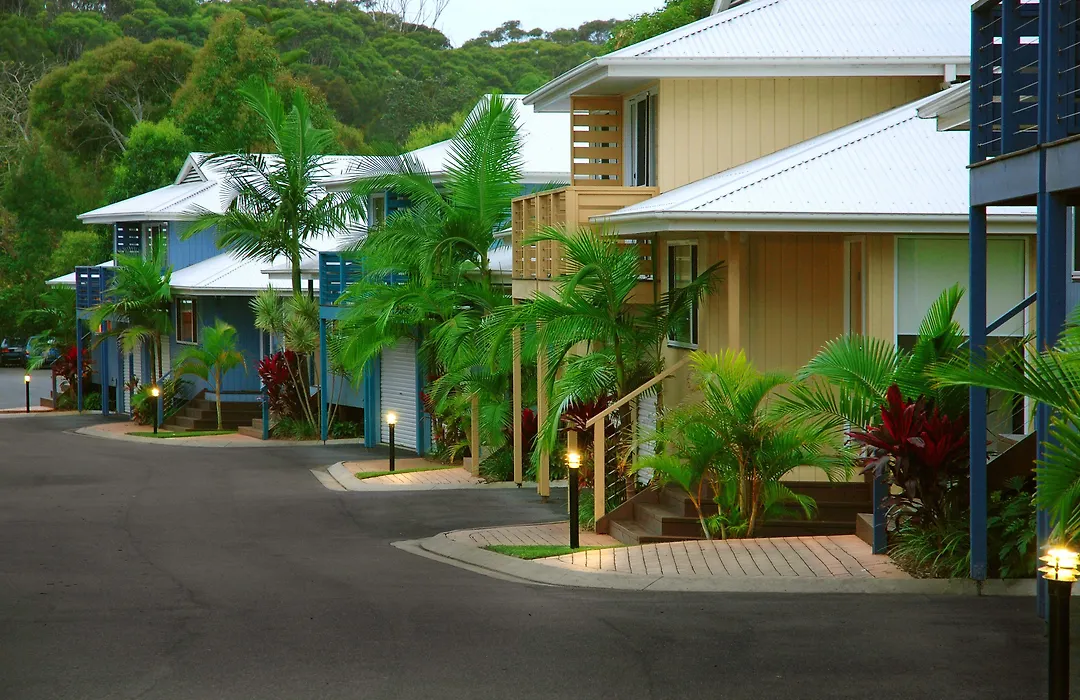 Flynns On Surf Beach Villas-1