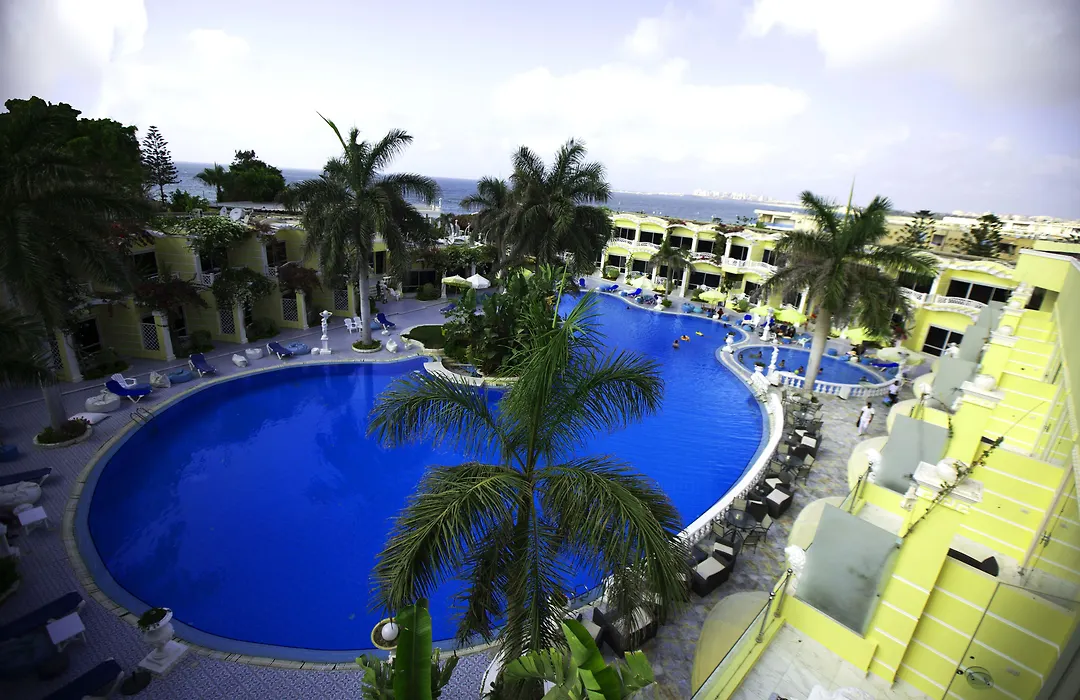 Paradise Inn Beach Resort-1