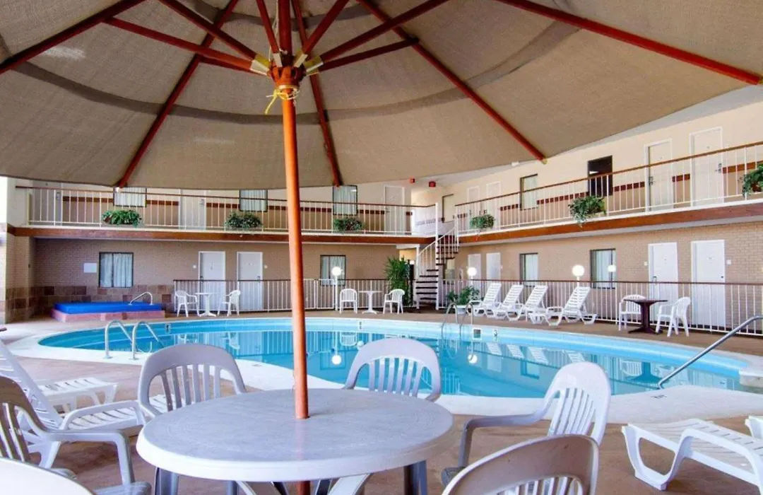 Knights Inn & Suites Emporia-1