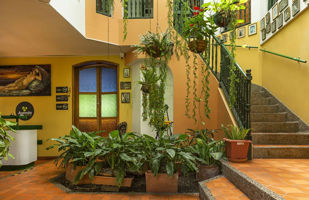 Ayenda Habana Vieja 1221-1