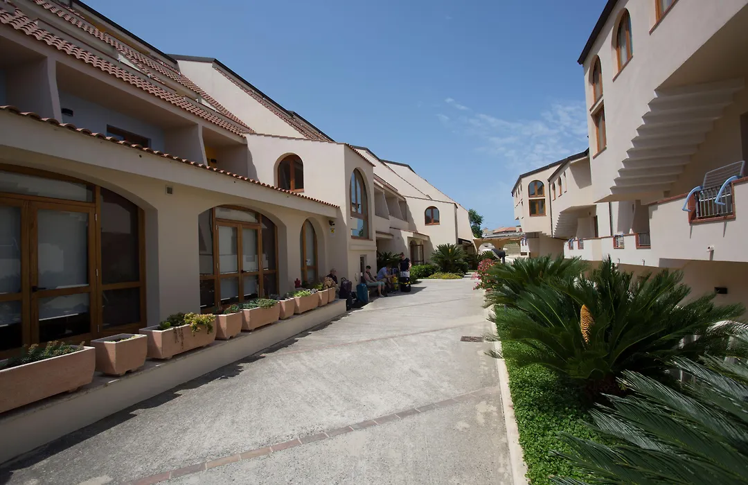 Hotel Tropis-1