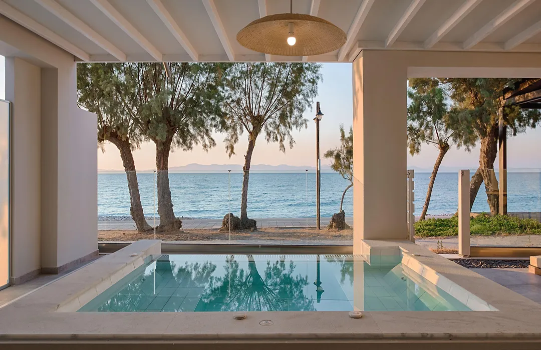 Villa Di Mare Seaside Suites-1