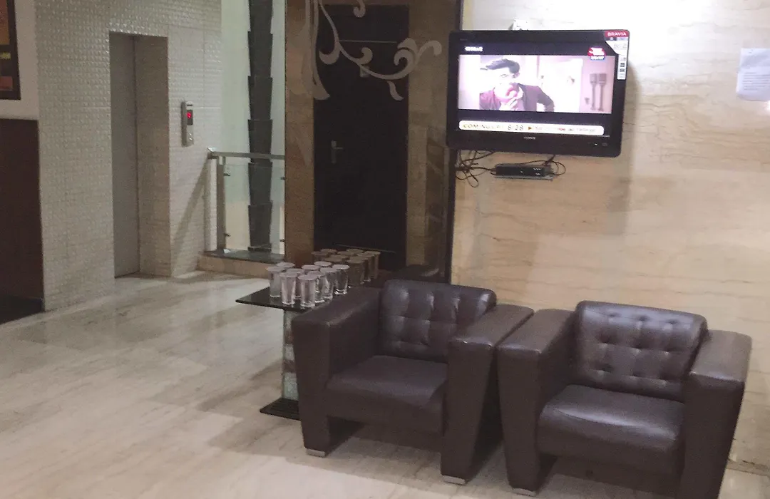 Hotel O Delhi-1