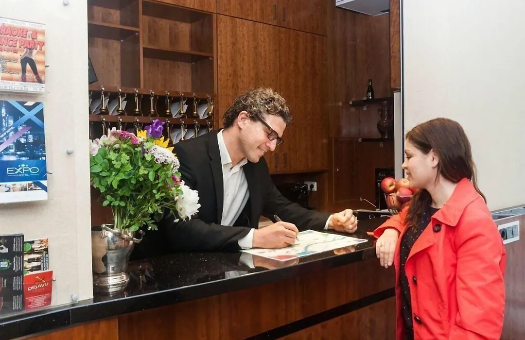 Hotel Expo Frankfurt City Centre - Digital Check-In-1