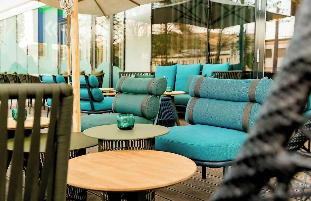 Motel One Salzburg-Sued-1