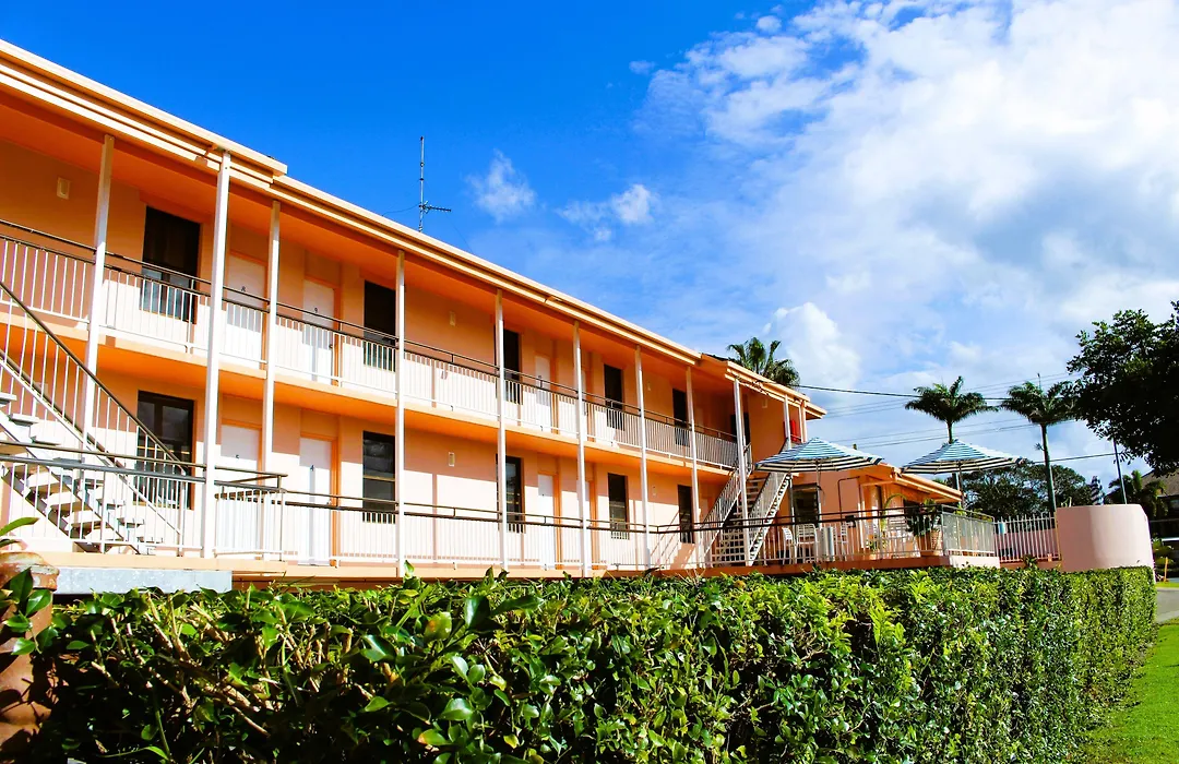 Camden Motor Inn-1