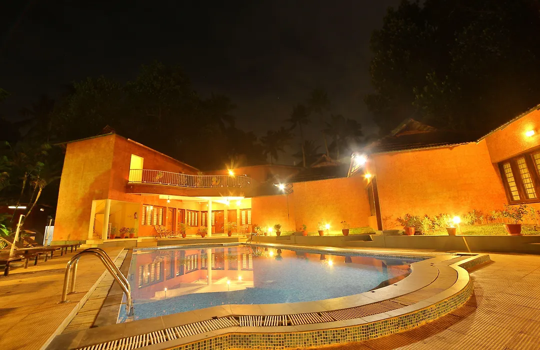 Deshadan Cliff & Beach Resort,Varkala-1