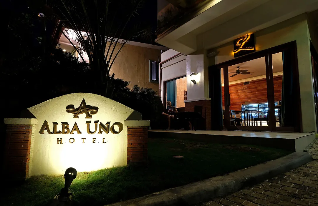 Alba Uno Hotel-1