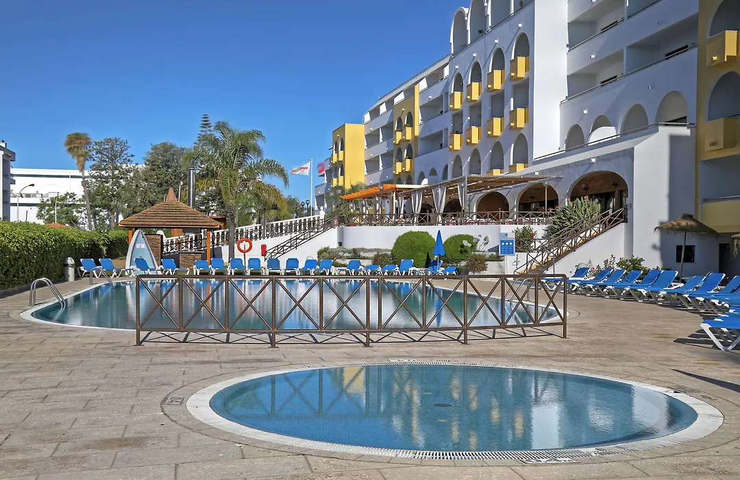 Aparthotel Paladim & Alagoamar-1