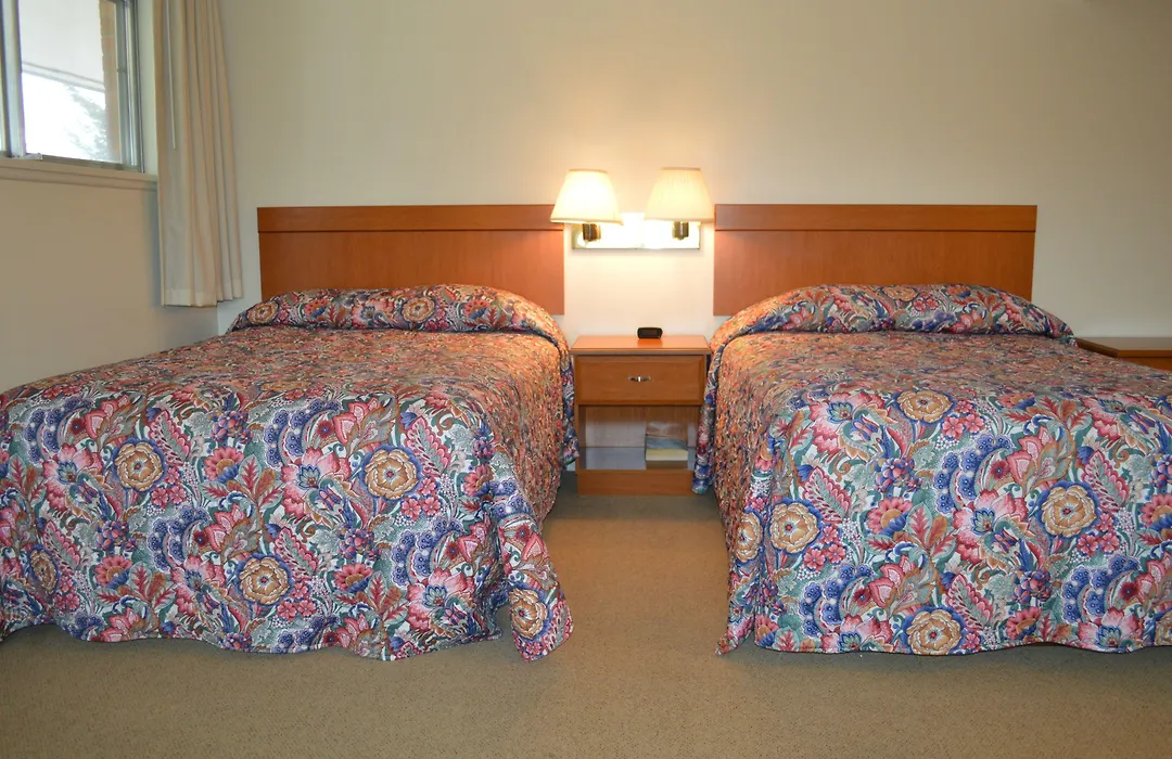 Skyline Motor Inn-1