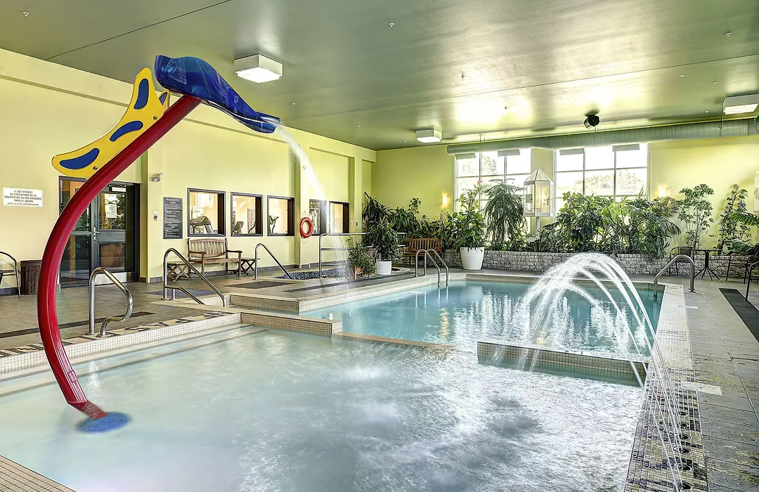 Days Inn By Wyndham Levis-1