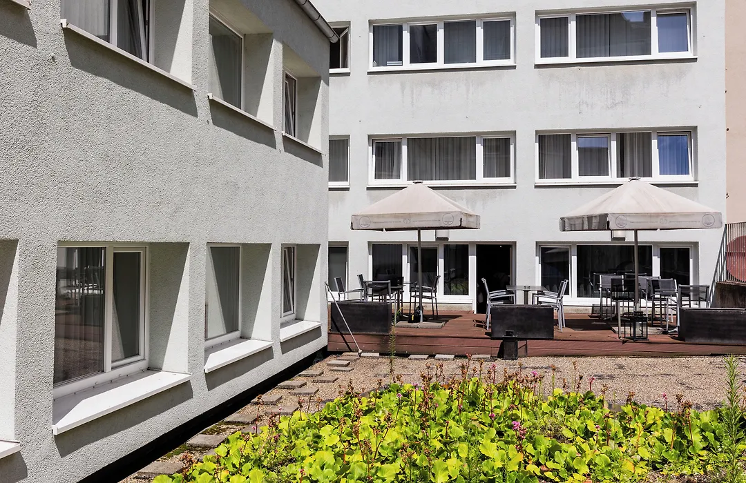 mk hotel frankfurt-1