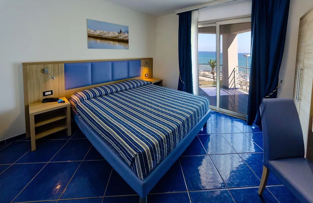 Astro Suite Hotel-1