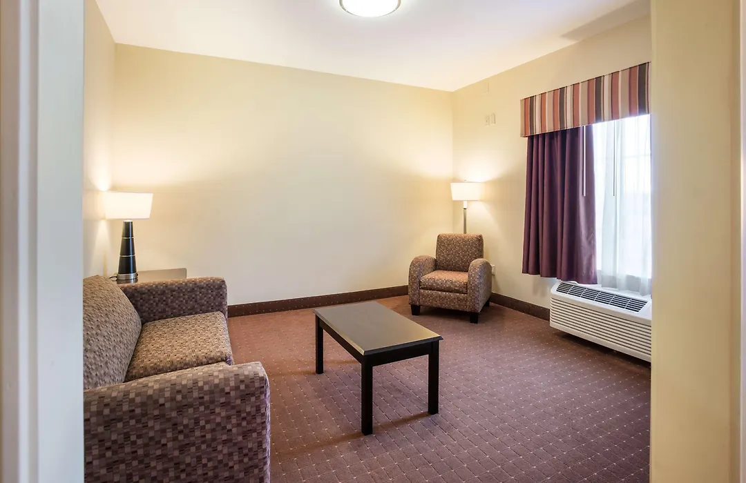 Knights Inn Bunkie-1