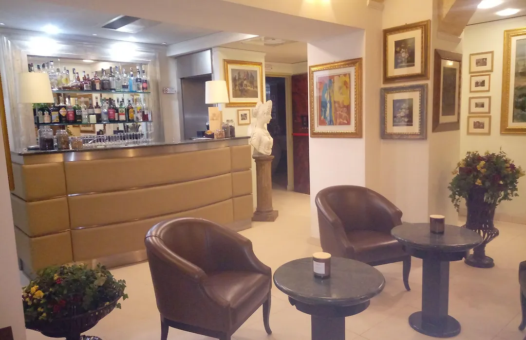 Hotel Vittorio Emanuele-1