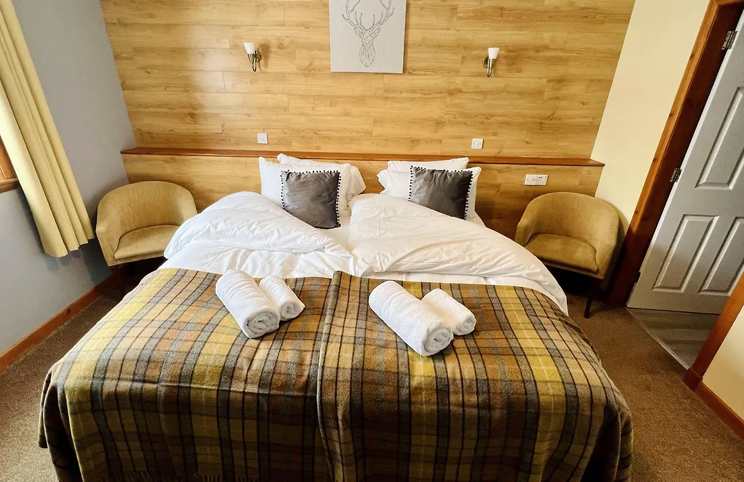 Aultguish Inn-1