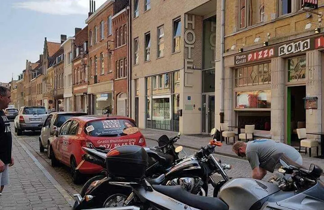 Hotel O Ieper-1