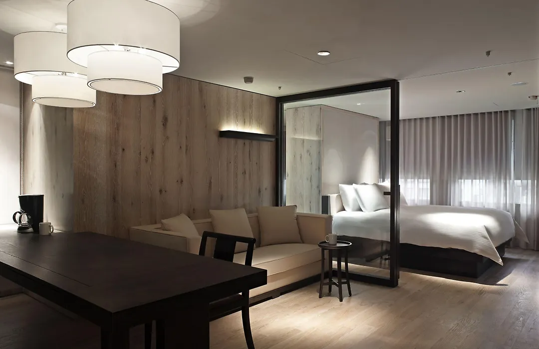 Gloria Residence-1