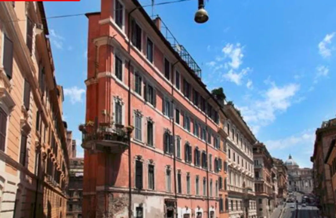 Hotel De Monti-1