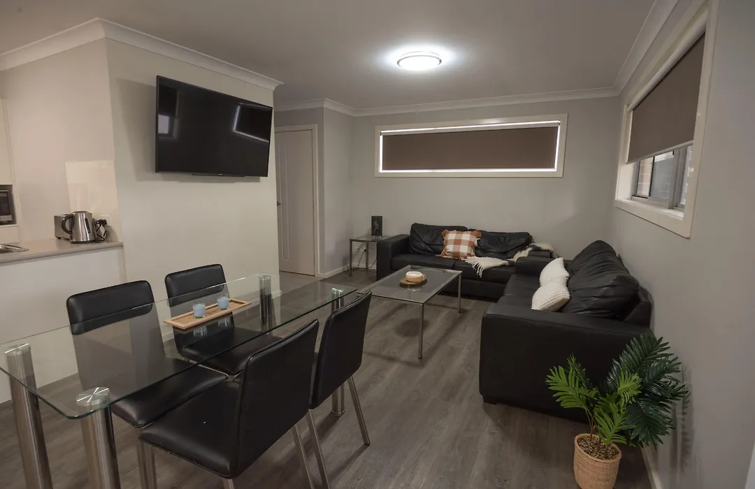 Cardiff Executive Apartments-1